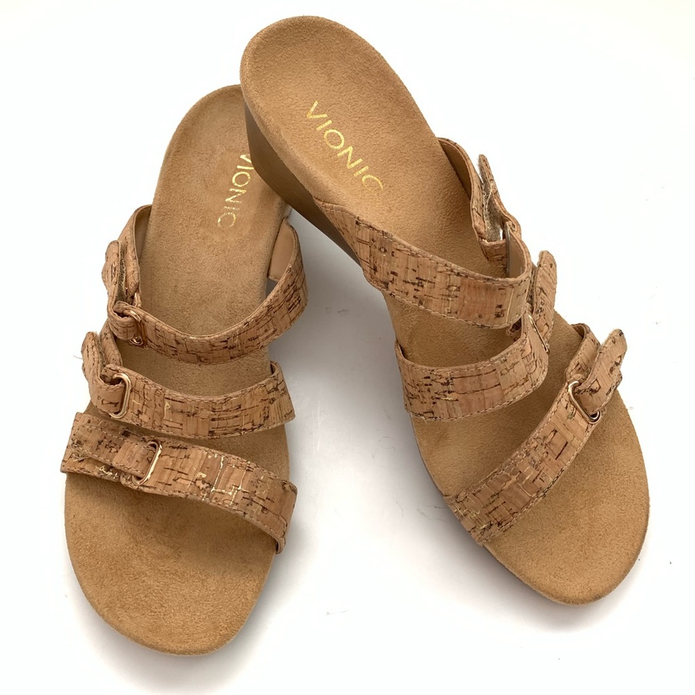VIONIC Sandals